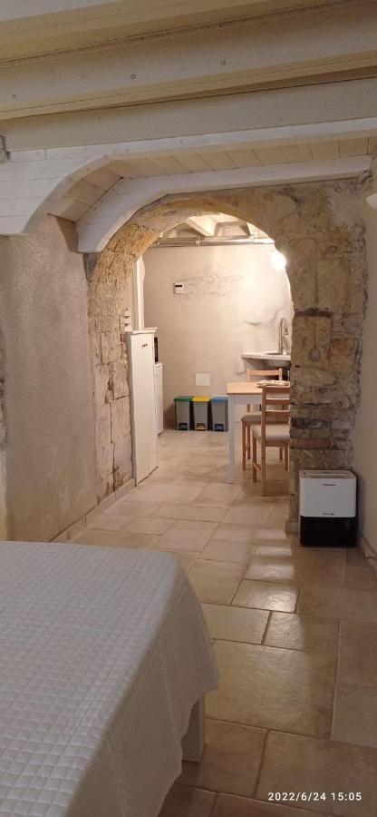 Mini appartamento incantevole a Cagliari Castello Esterno foto