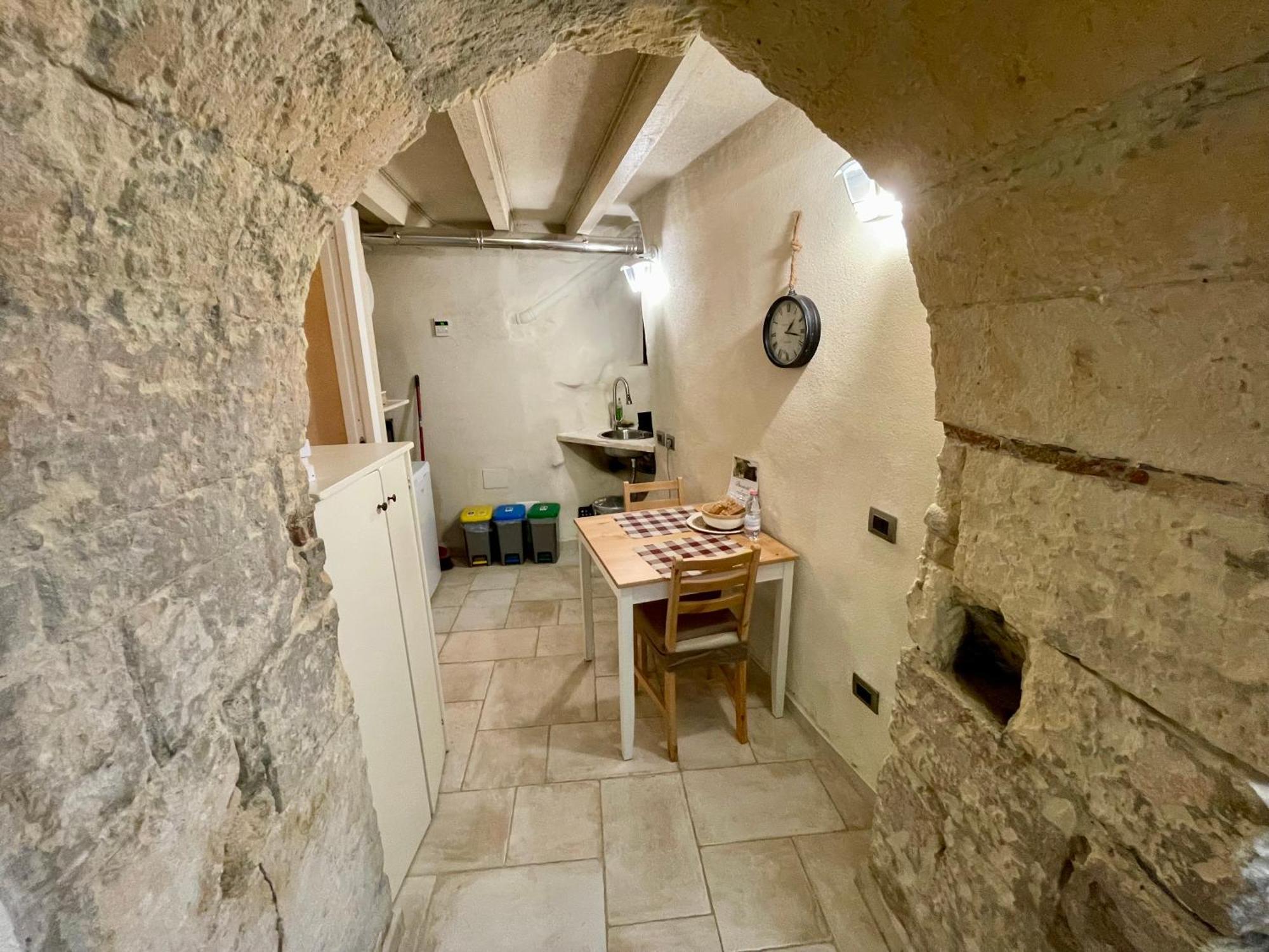 Mini appartamento incantevole a Cagliari Castello Esterno foto